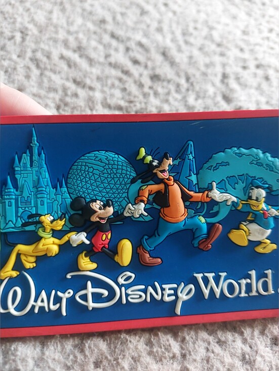 Disney Accessories - Disney Walt Disney World Blue & Red Character Luggage Tag